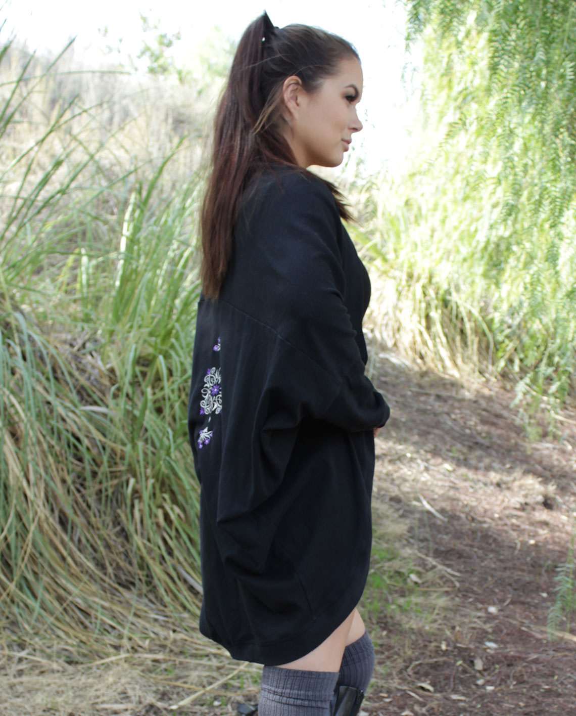 boeros-midnightserenade-embroidery3