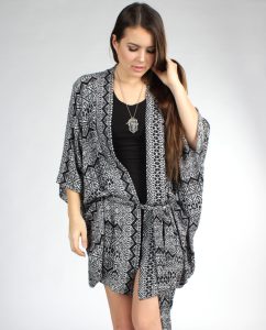 Gypsy Ebon Kimono