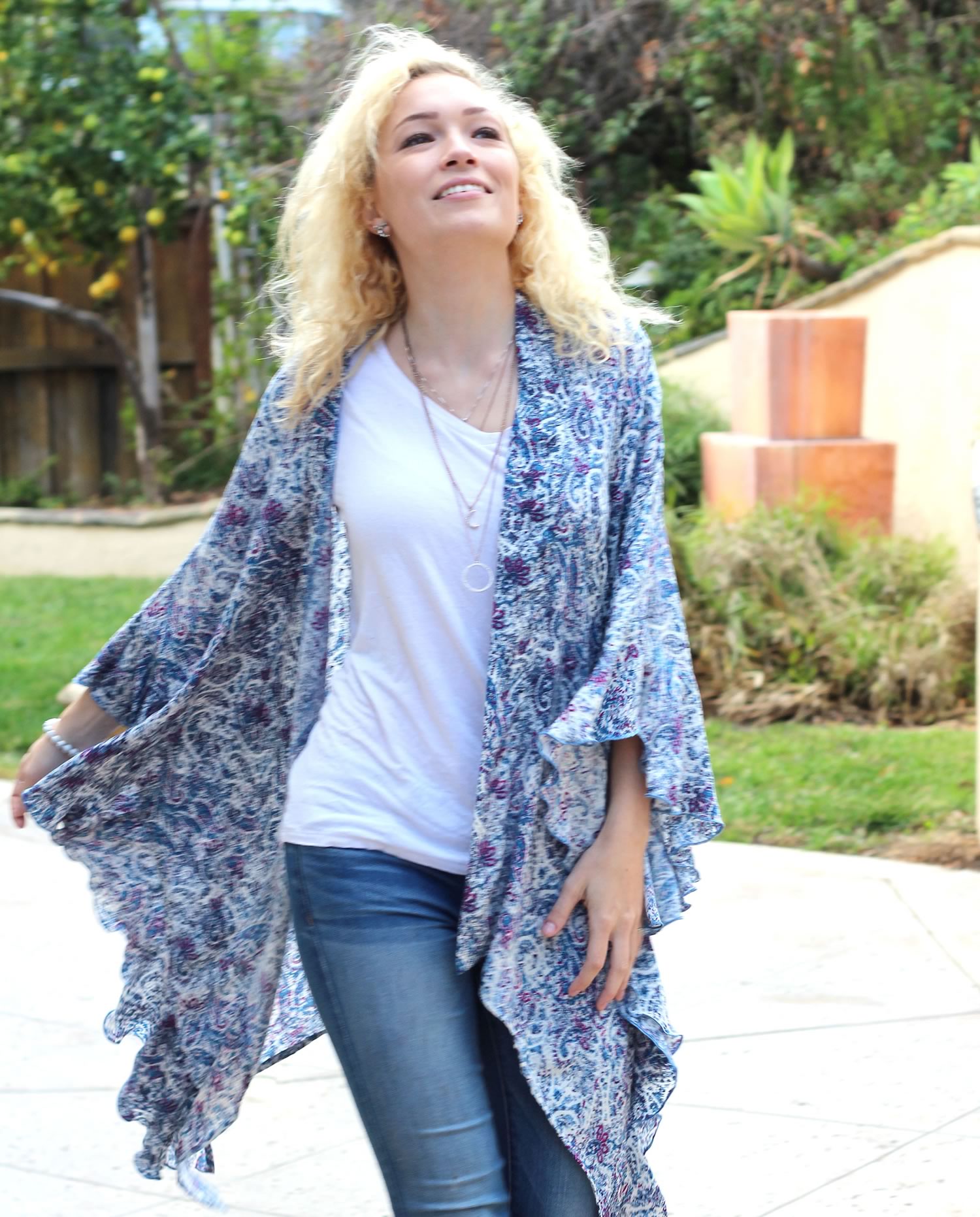 BO-and-EROS-Kimono-Paisley-vibes4