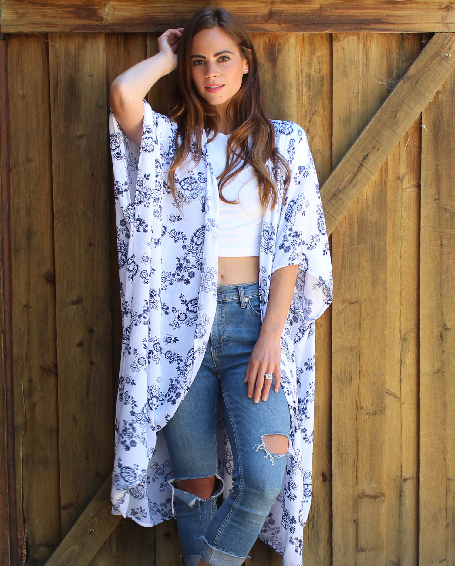 BO-and-EROS-White-Floral-Duster1