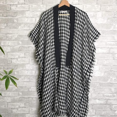 Ebony & Ivory Sweater Knit